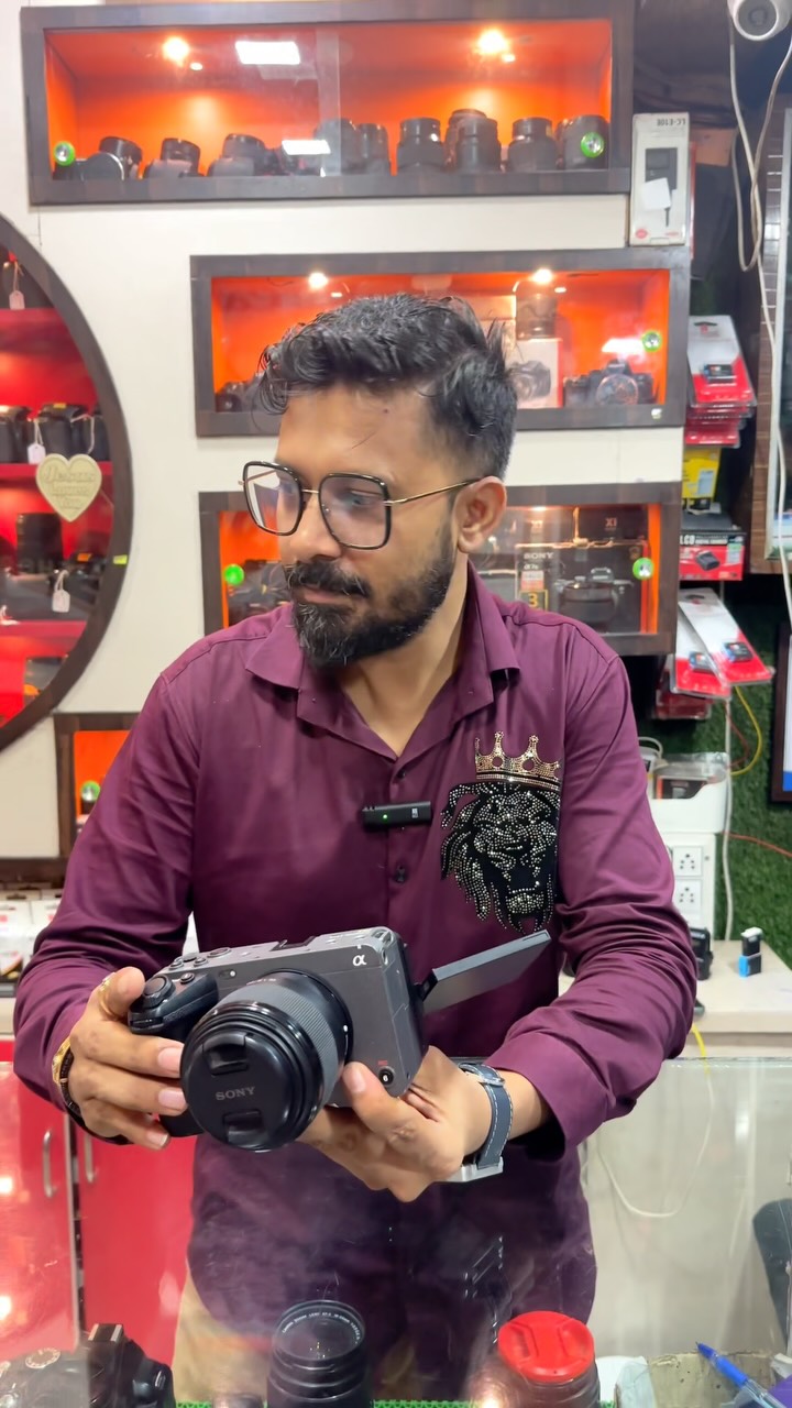 Second hand & open box DSLR camera shop 7972999937 | Vicky Camerashop ...