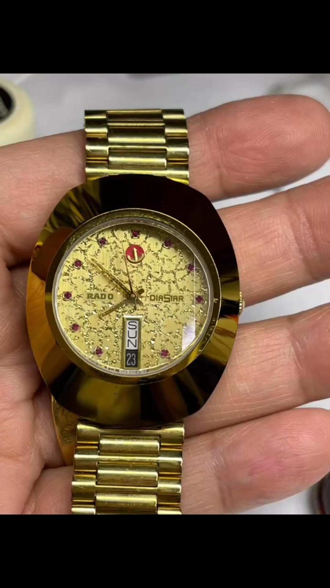 Kerja harian saya !!! Baiki jam rado diastar automatic swiss !!Semasa ...