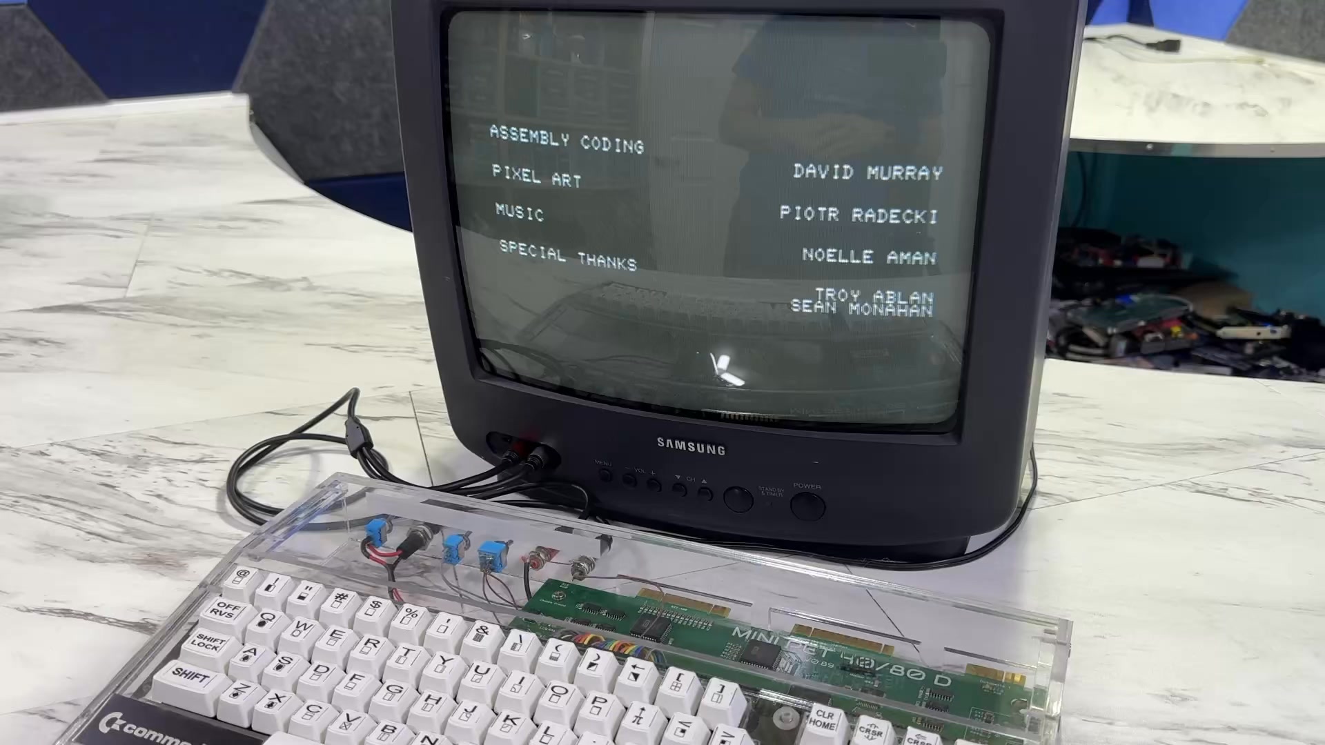 You've seen Quarx on the VIC-20, now it is running on the PET.