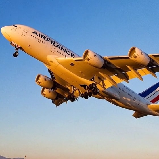 ✈️ Air France 🇫🇷 A380 | Just Planes