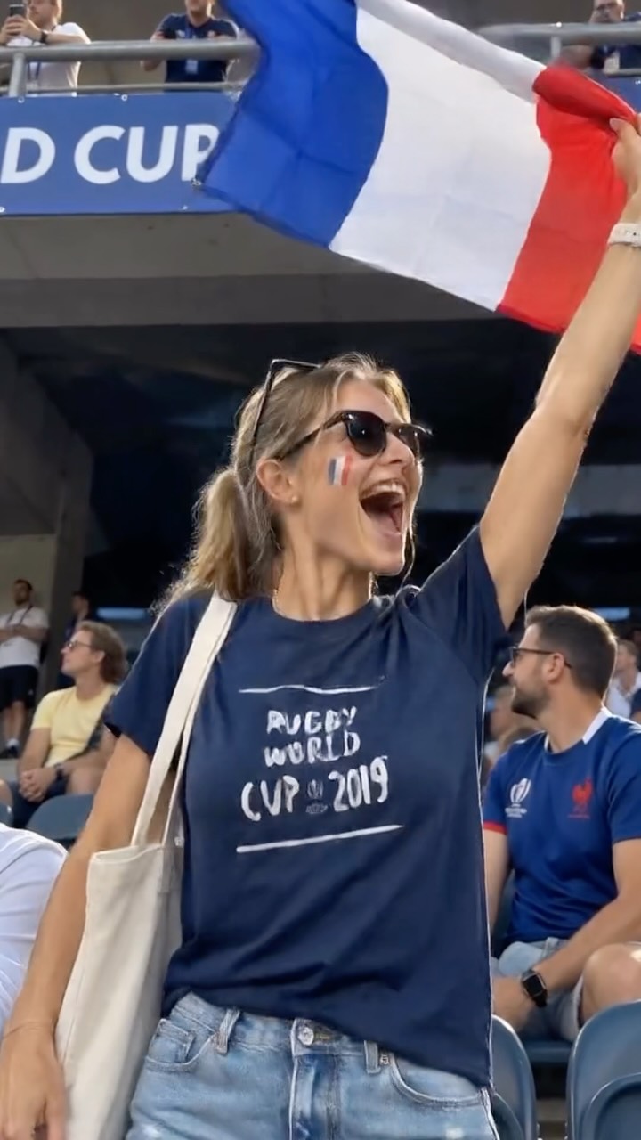 This official Rugby World Cup Japan 2019 Graphic Tee in dark navy