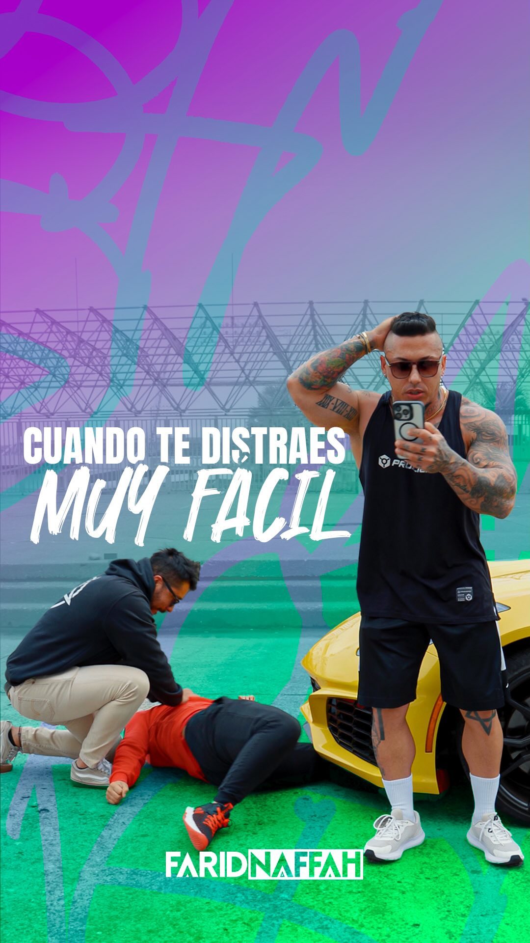 Tu amigo el que es muy distraído! 😂🤣 Parcer@s! Tengo un regalo para el ...