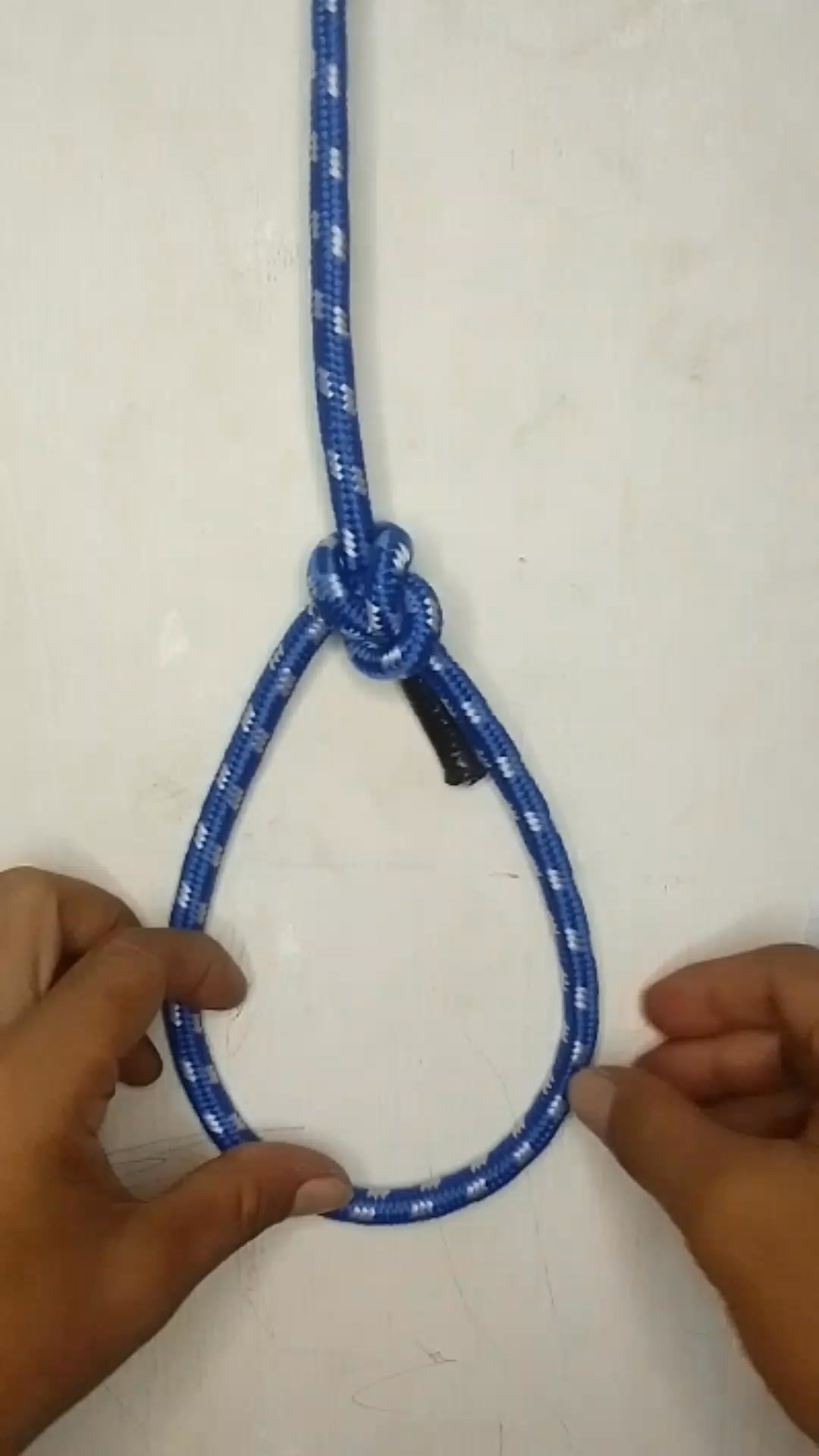 Easy, fast and practical knot rope trick, you can try it #knotshort # ...