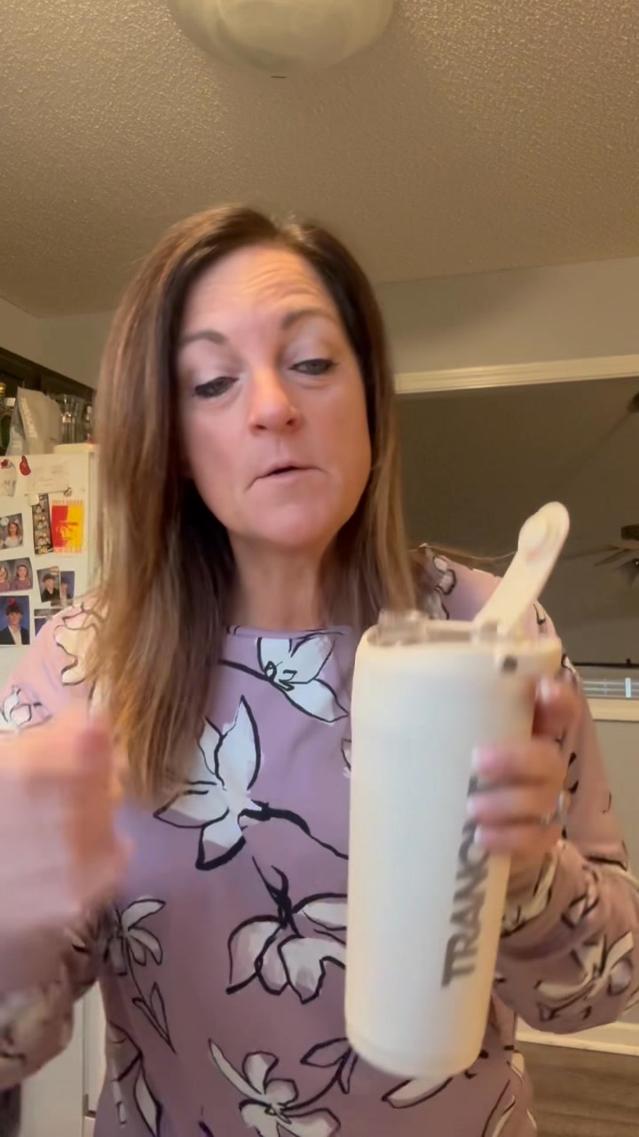 Flatter Me Fiber has made such a difference for me- it helps curb cravings, ease bloat, and even doubles GLP-1 levels so I actually feel fuller, faster