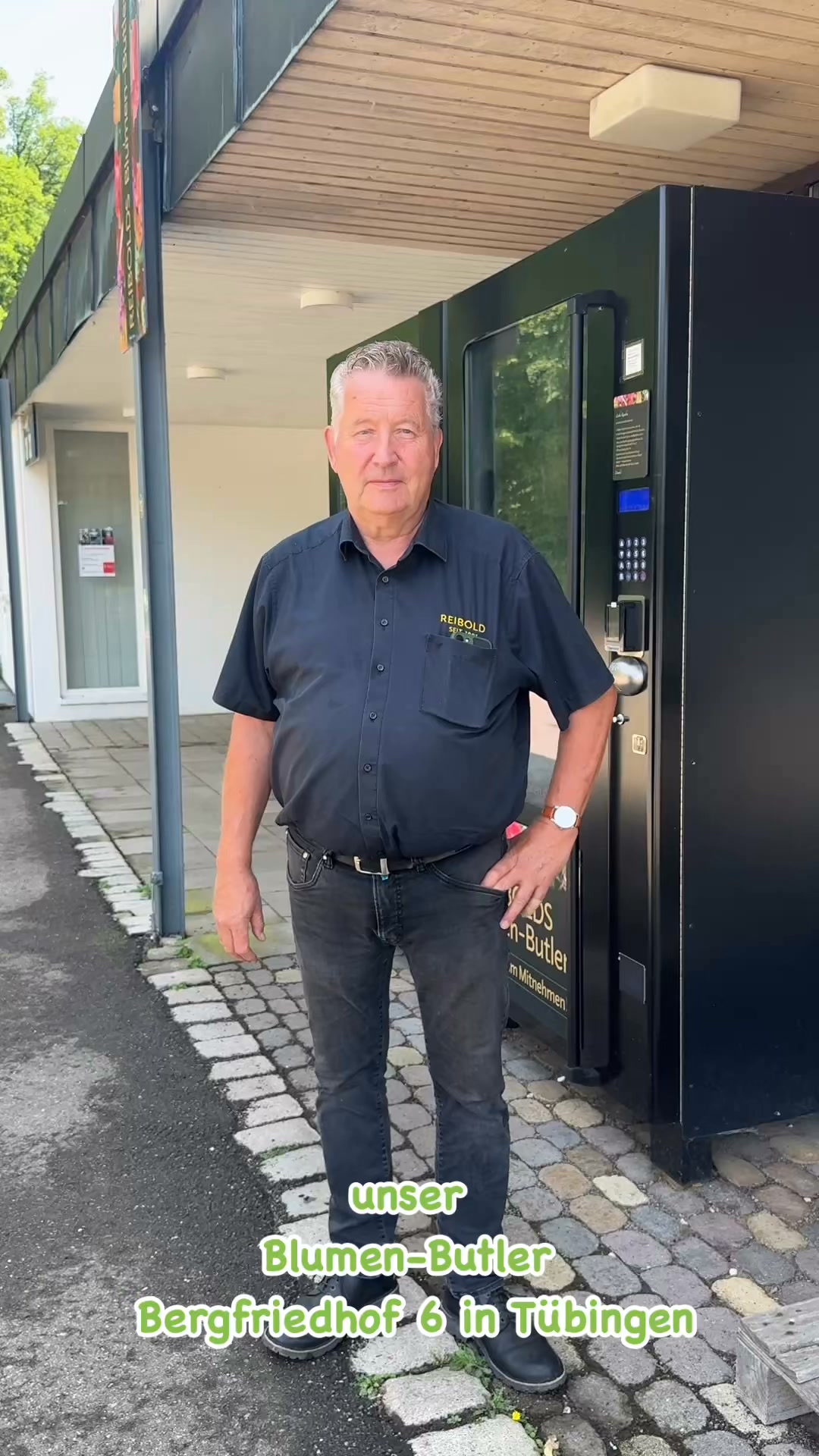 #blumensträuße #tuebingen #jederverdientblumen #Blumen-Butler #Blumenautomat #blumen #blumenbutler #blumenautomat #Tübingen #bergfriedhof | Blumen Reibold