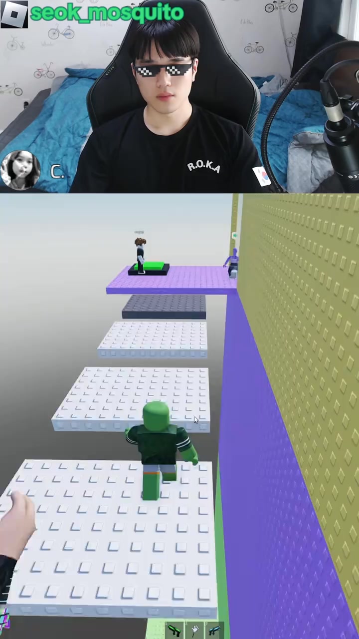 His tiktok live gift reation #roblox #rblx #obby #robloxobby #troll ...