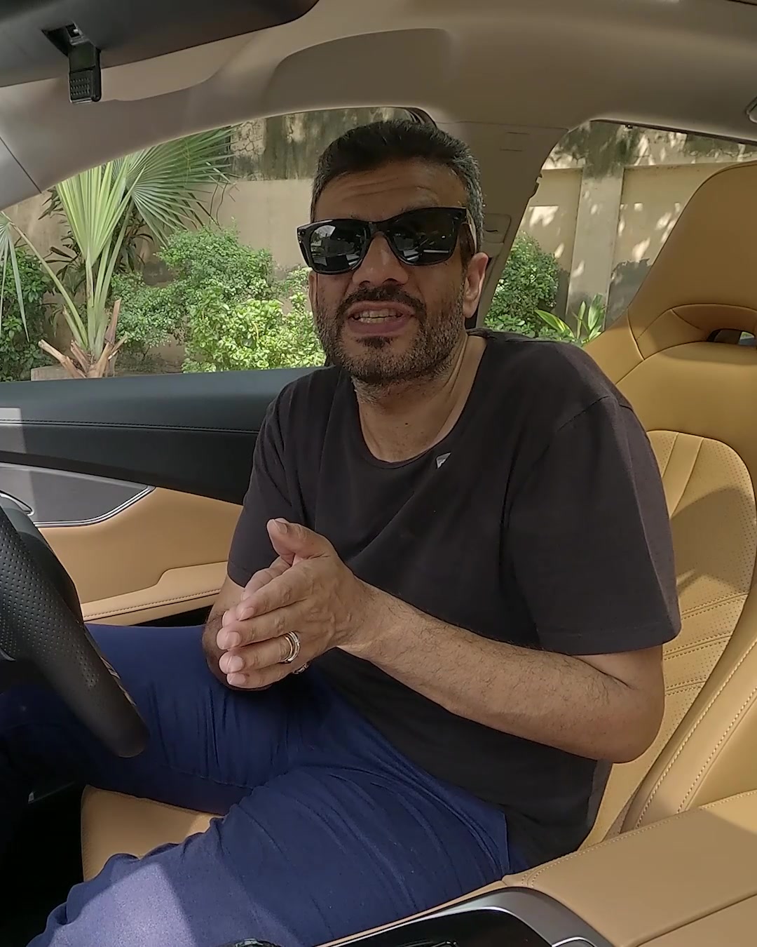 Suneel's First Look at Forthing Friday REEV - The Electric SUV with a ...