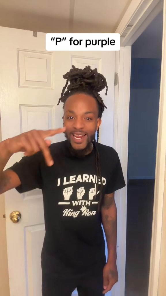 Colors in American Sign Language, let’s go!! | Ronnie McKenzie | Facebook