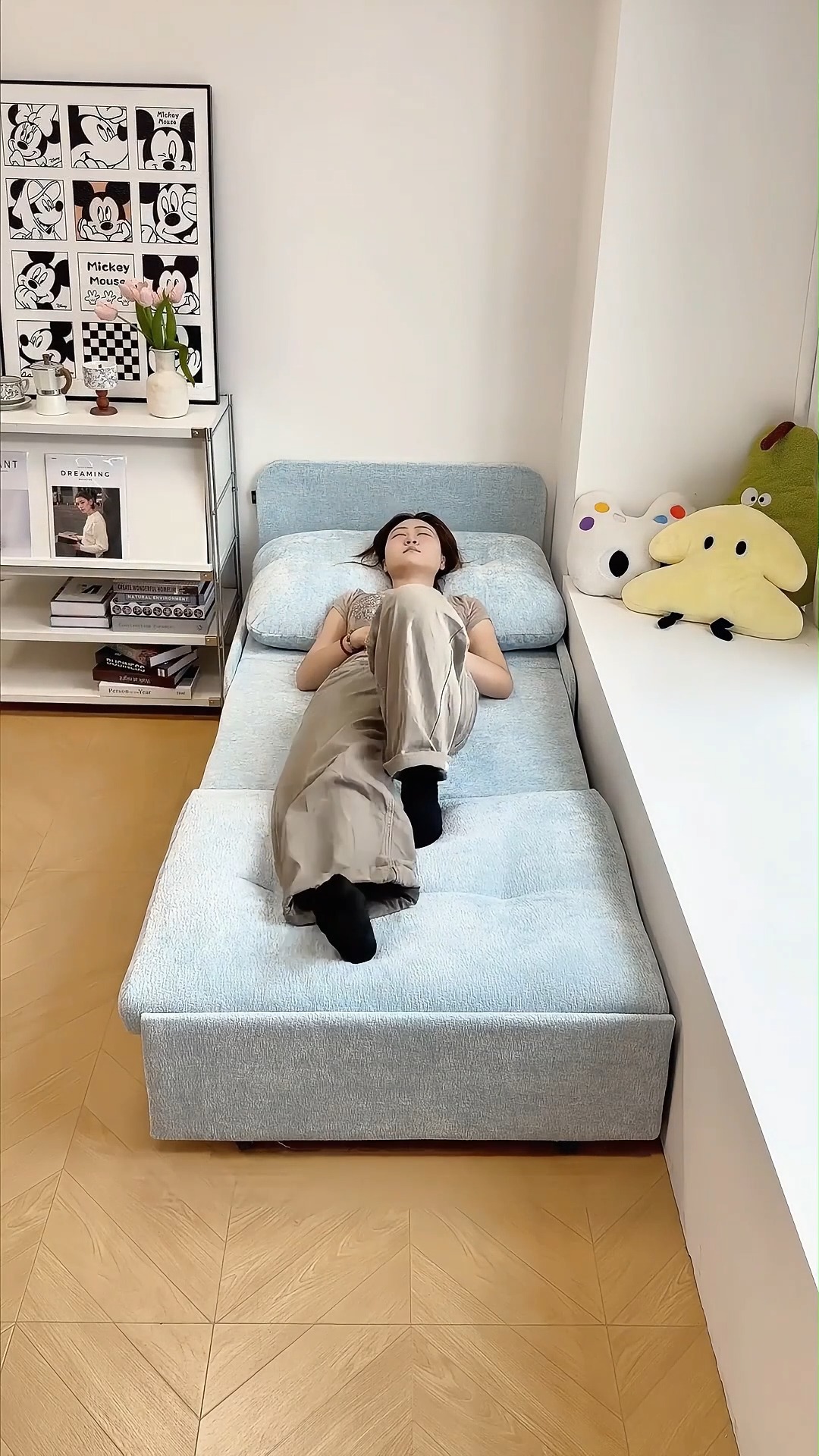 くつろぎたい昼間も☀️ぐっすり眠りたい夜も🌙 FRIDHULT/フリドフルト