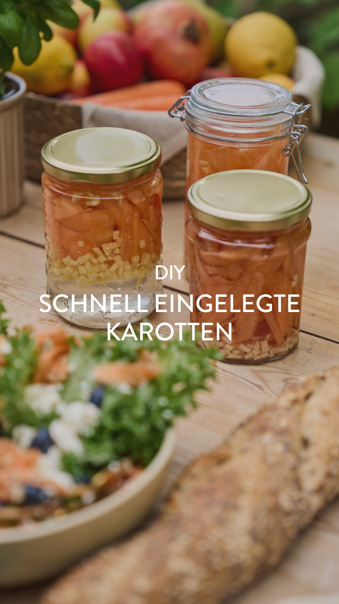 Bereiten Sie Ihre eigenen schnell eingelegten Karotten zu., Es hat etwas Besonderes, Einmachgläser mit selbst eingelegtem Gemüse zu füllen. „Einlegen ist eine der einfachsten Möglichkeiten, die Aromen
