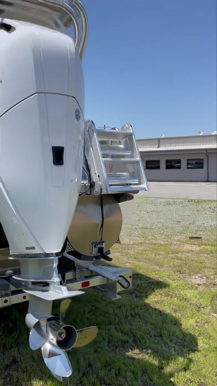 New ALOHA PONTOONS 65 Years of building the Best pontoon Boats in the ...