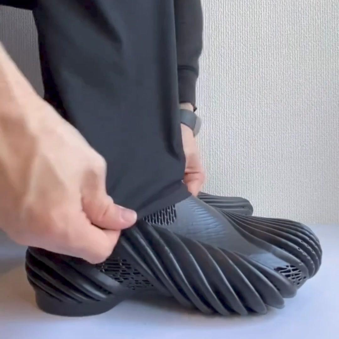 ARMIS, a footwear series created by ALIVEFORM, draws inspiration from ...