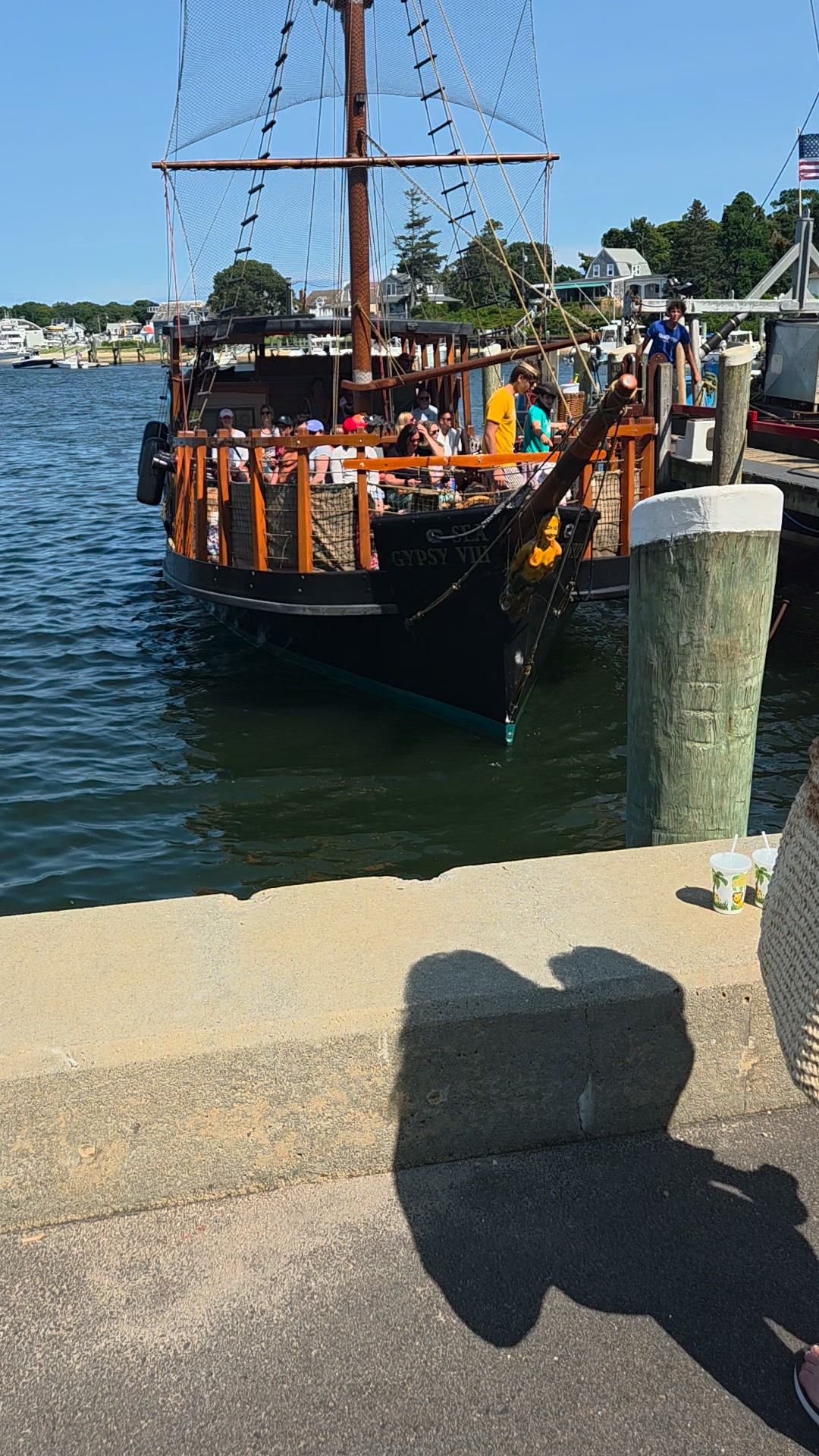 Devils gauntlet pirate ship | PirateDan Robin Blevins Catalano