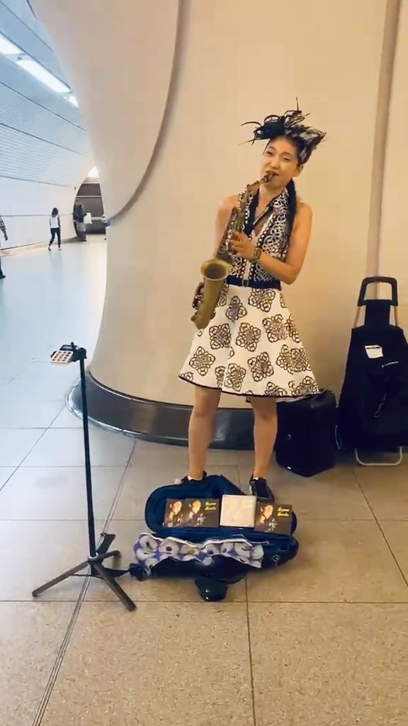 Megumi Mesaku (missmegoo)