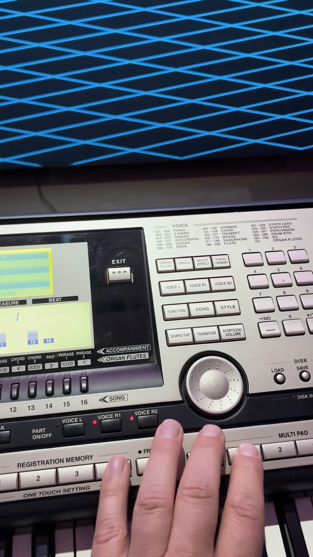 A few minutes with a PSR-740. No script, no studio session, just