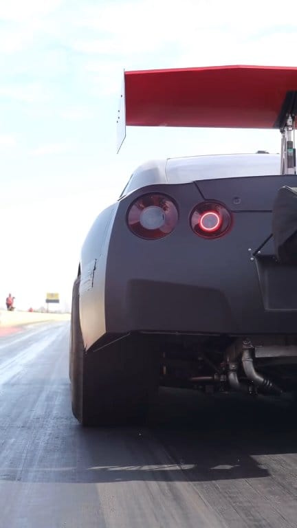 6.40 @ 234mph R35 NISSAN GT-R World Record for @lasergeorge and T1 RACE ...
