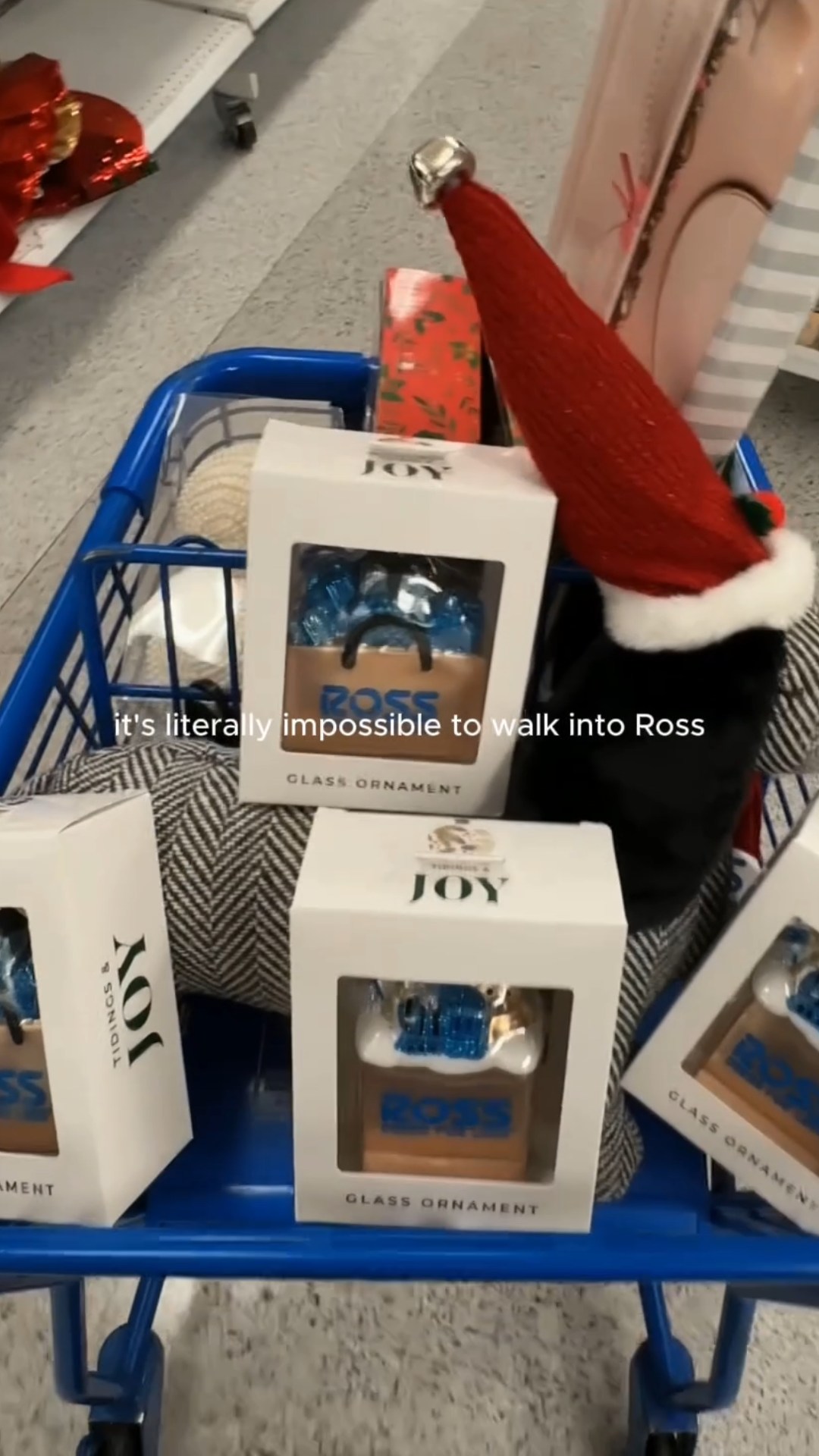 🎄🛍️ Ross holiday hits are flying off the shelves! Grab yours while they’re still around! 🎁✨