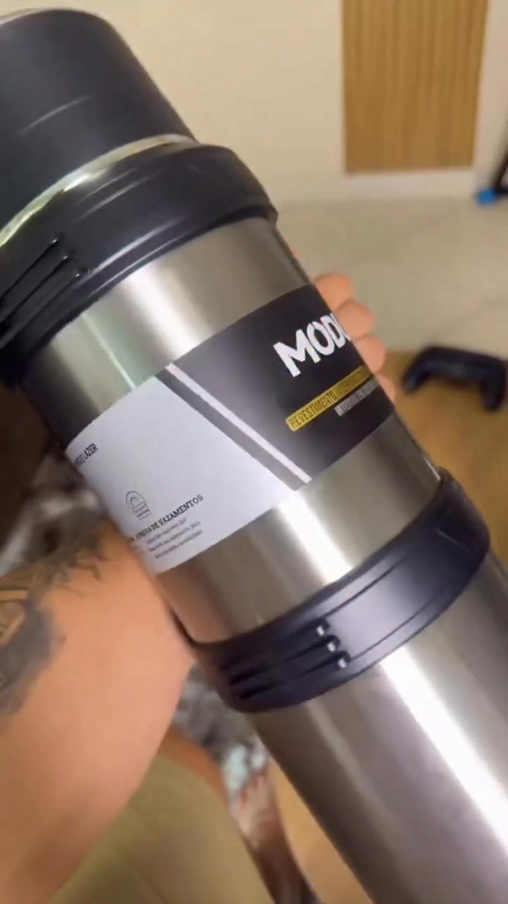 Garrafa térmica 2,4L na promoção Clique aqui para comprar👇 https://s ...