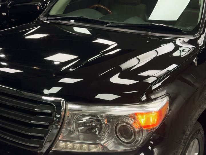 Toyota Land Cruiser ZX: Detailed to perfection with top-class
