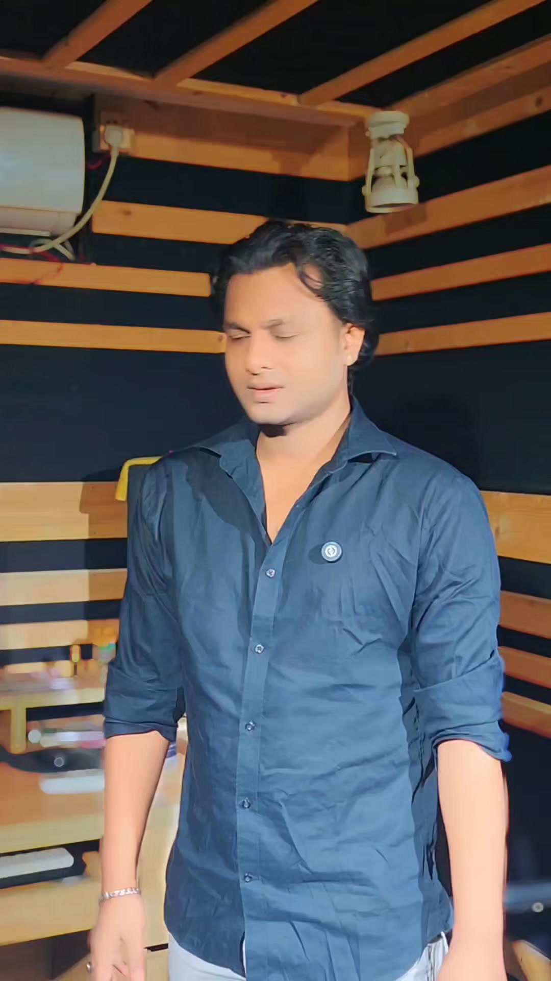 এন্ড্রুকিশোর ভয়েজ ফিল নিয়ে ঈদের গান 😁 আকাশ আলো করে চাঁদ উঠেছে ️ # ...