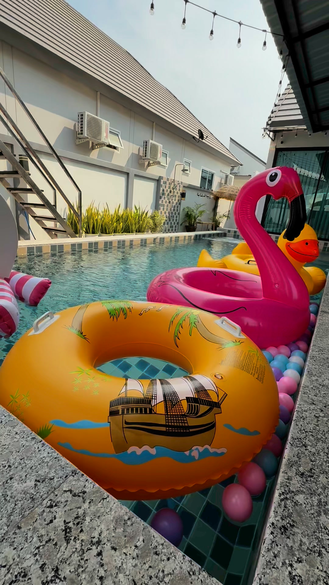 KITTY CAT Pool Villa - คิตตี้แคท พูลวิลล่า | Phetchaburi
