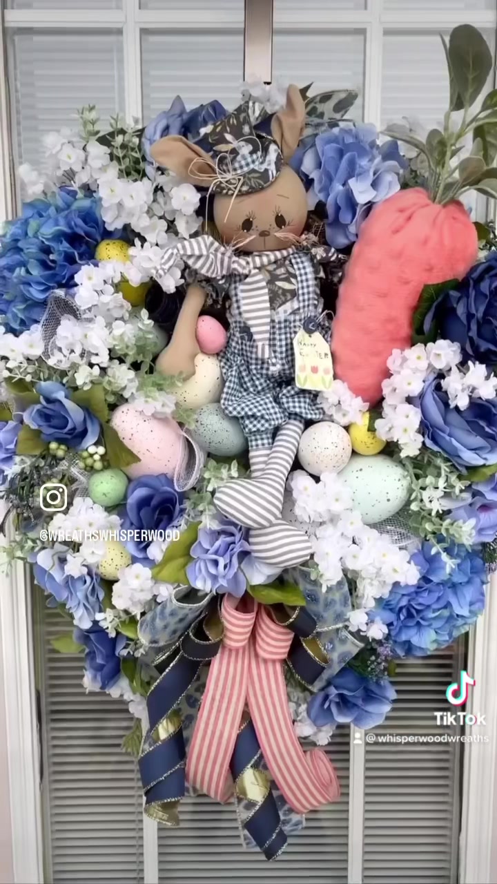 廃盤　新品　 Blossom Beige Bunny 青　花柄 Small beige blossom bunny with blue floral ears?
