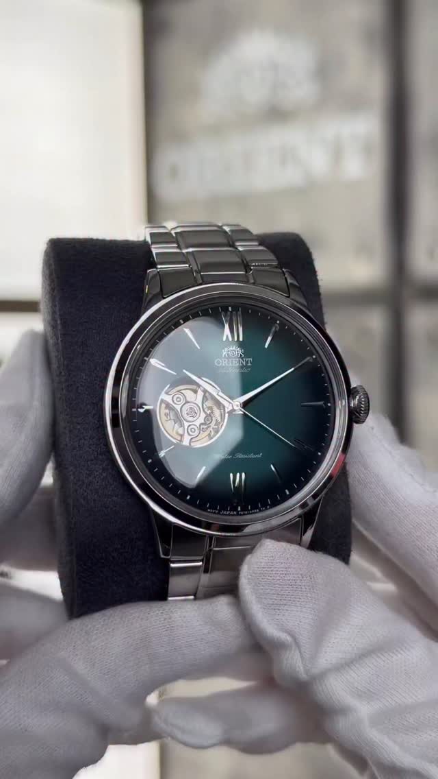 Alexander Ferros 8132S/02 - Minimalist design paired with elegant