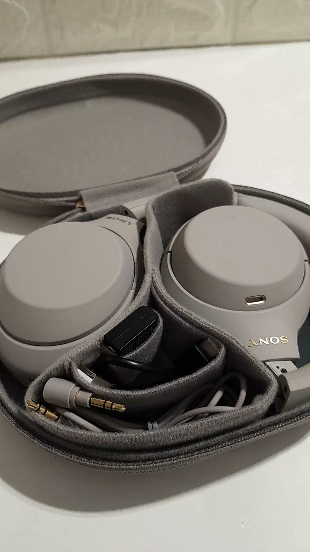 Introducing the WH-1000XM5 SA — The headphones you love, now