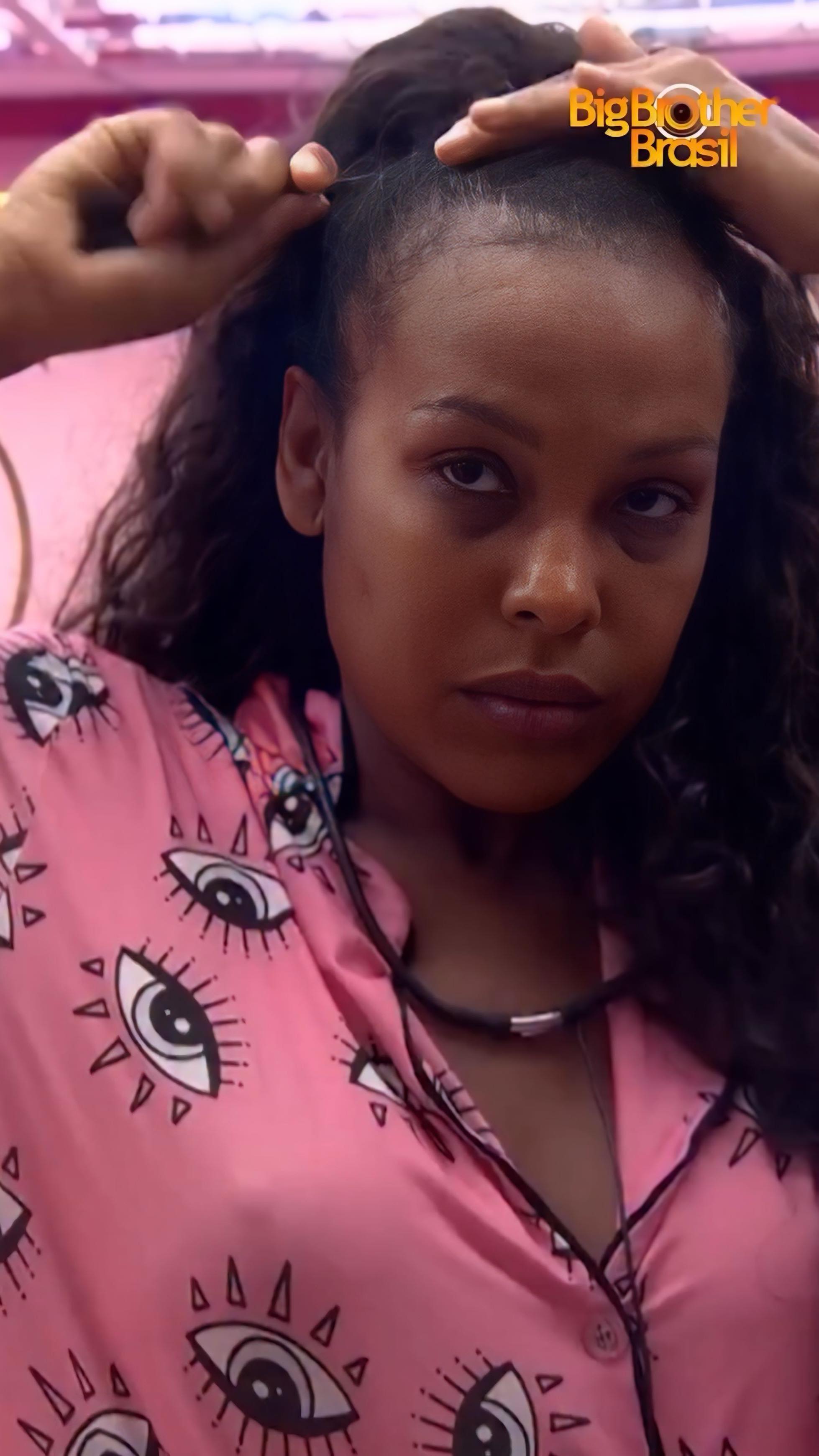 Ela é toda boa! 😮‍💨💛 Desde que tirou as tranças, Sol vem entregando ...