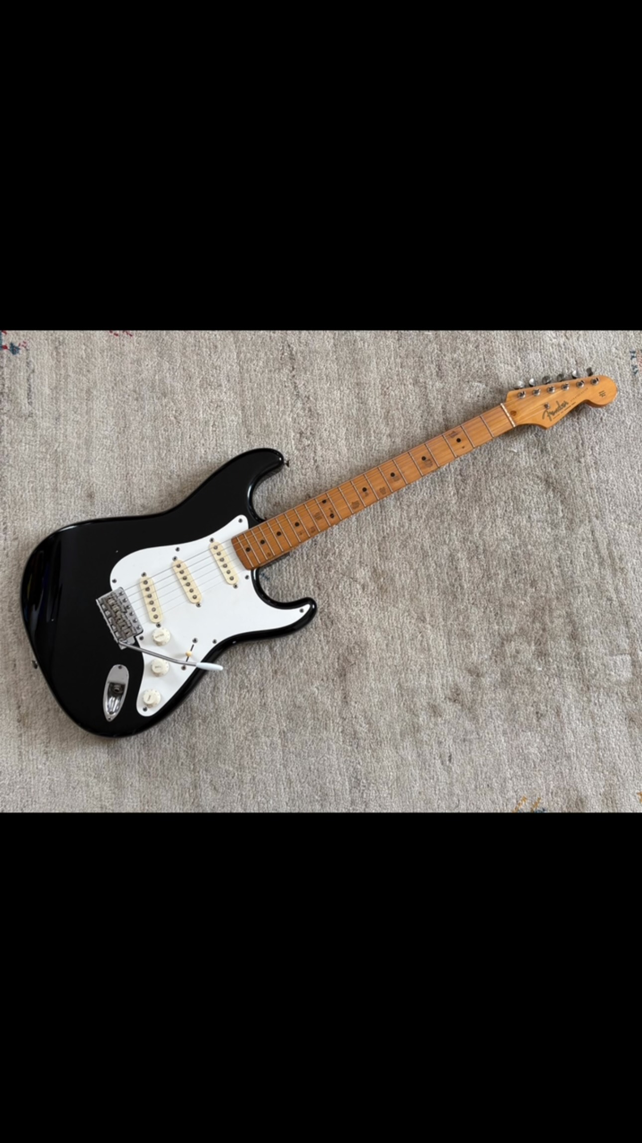 Fender Stratocaster Japan ギター
