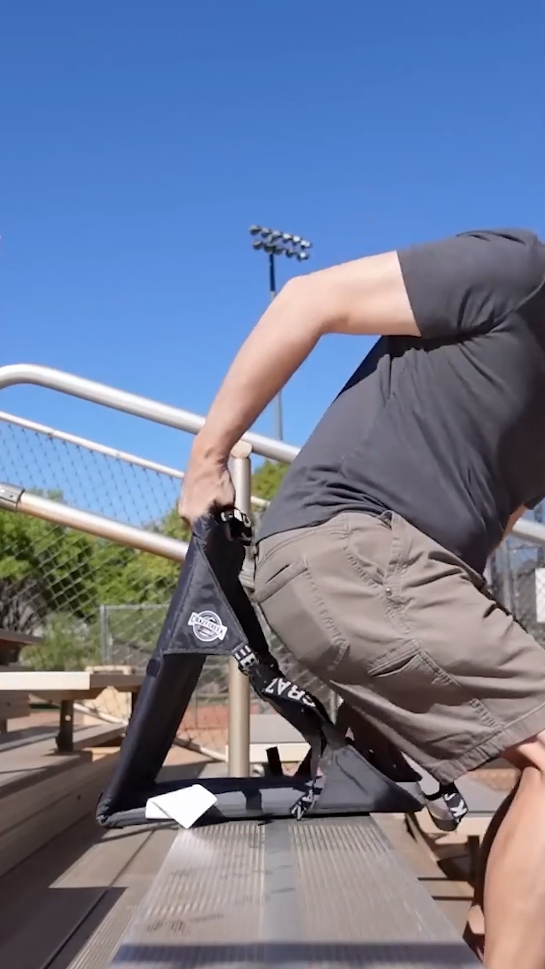A Chair You Can Take Anywhere? | Freakin' Reviews