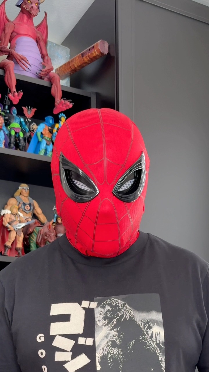 The #MarvelLegends Spider-Man Homecoming Mask was pretty cool