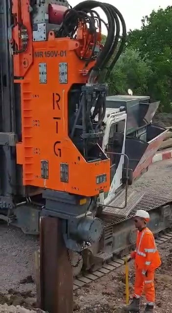 One of our #RTG RG19T #TelescopicLeaderRigs installing #SheetPiles at ...