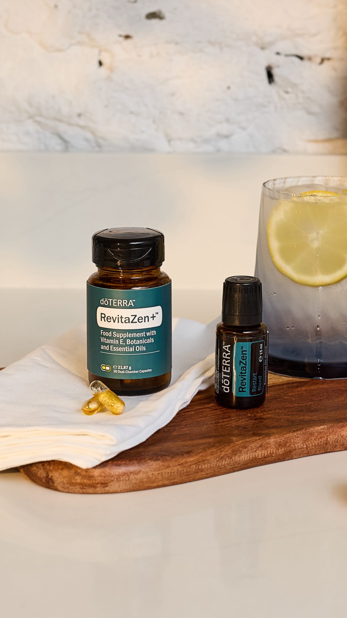 最終価格　新品dōTERRA RevitaZenリバイタゼン　デトックスブレンド Say no to overload. Introducing RevitaZen™ (15 ml) and RevitaZen+