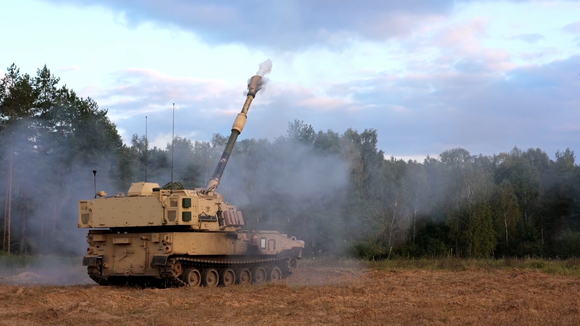 YA−MAN IS-91P Self-Propelled Artillery Systems Mechanic 91P | US Military Videos