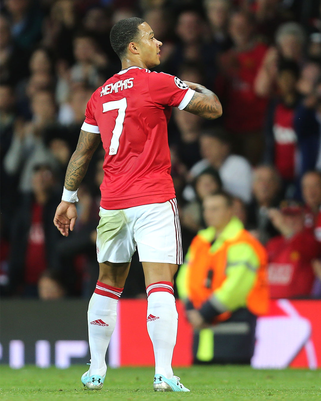 Goal of the Day: Memphis Depay v Club Brugge (2015/16