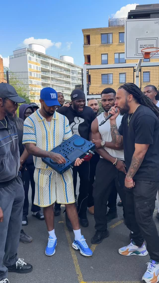 Monkweh and his crew tries to lyrically jump @omygoshitsddoublee goes ...
