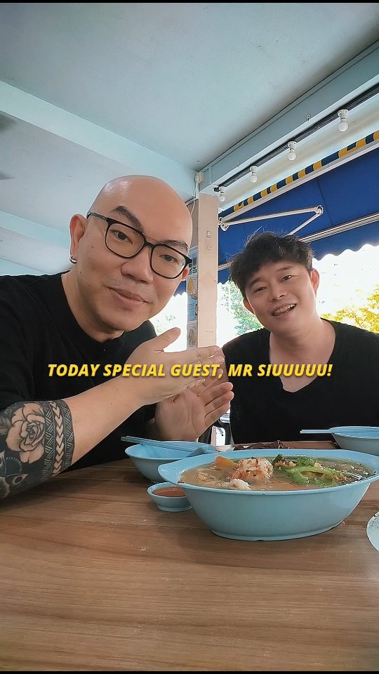Fish head lovers will confirm enjoy their Red Grouper Fish Soup, SOLID ...