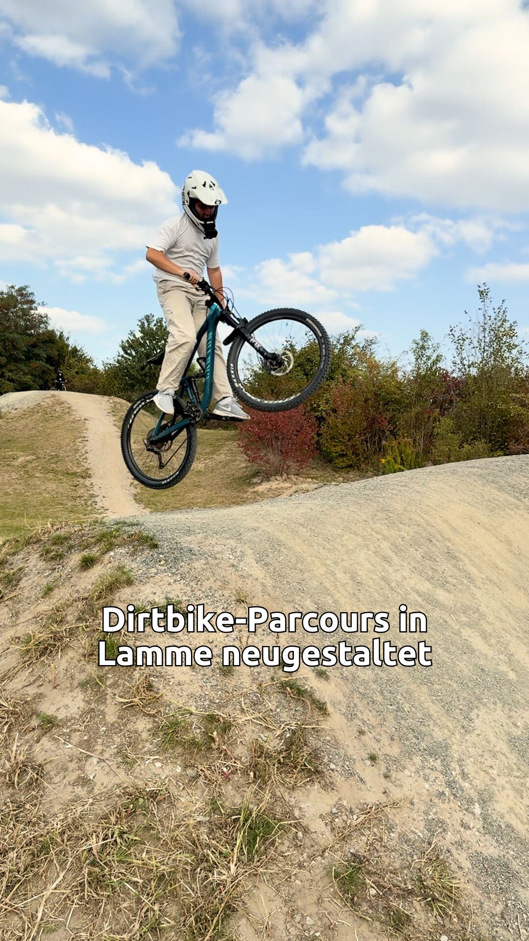 freistehende markise 3x3m Lawn & Garden-Freistehende Creme-Home & Garden Reisemobilhafen Düren • Campingplatz Schneiden:7 1/2 land-rover-freelander-2-esr9935183