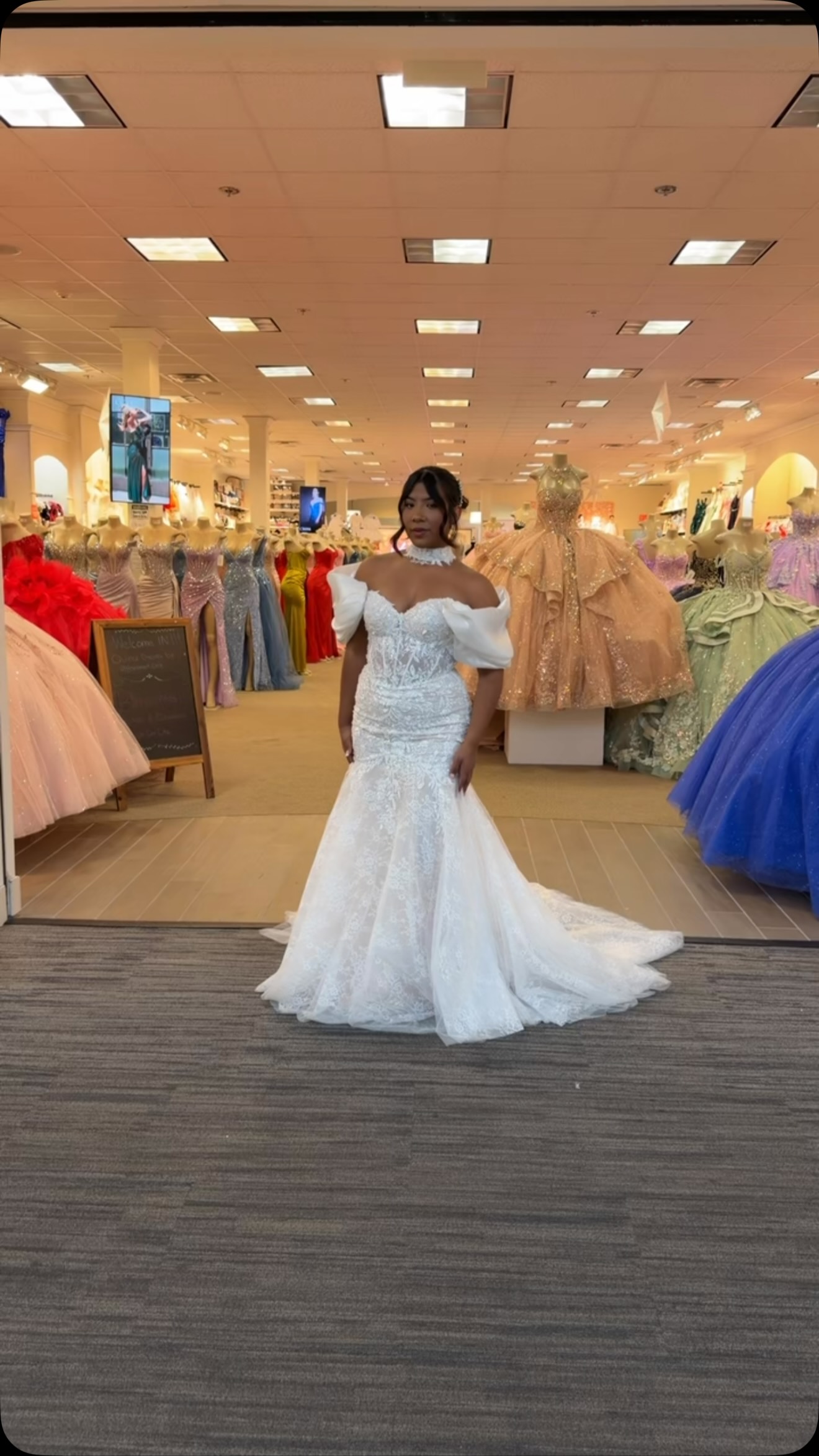 Gonna get married👰🏽‍♀️✨ Calling all future brides it is time to start dress shopping, and Lady Secrets has you covered🫣, #wedding #futurebride #vancouverwashington #ladysecrets #brandambassadors