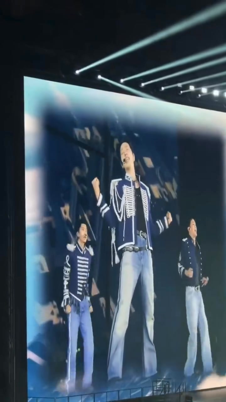 🎥 • 09.05.2026 Lee Junho at the concert <2PM Japan 15th