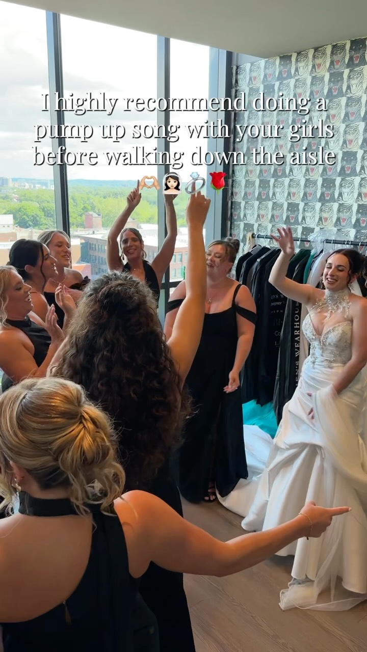 We like to dance it out like Meredith Grey 💃🏻🕺🏼 | Emily Denney Stursa