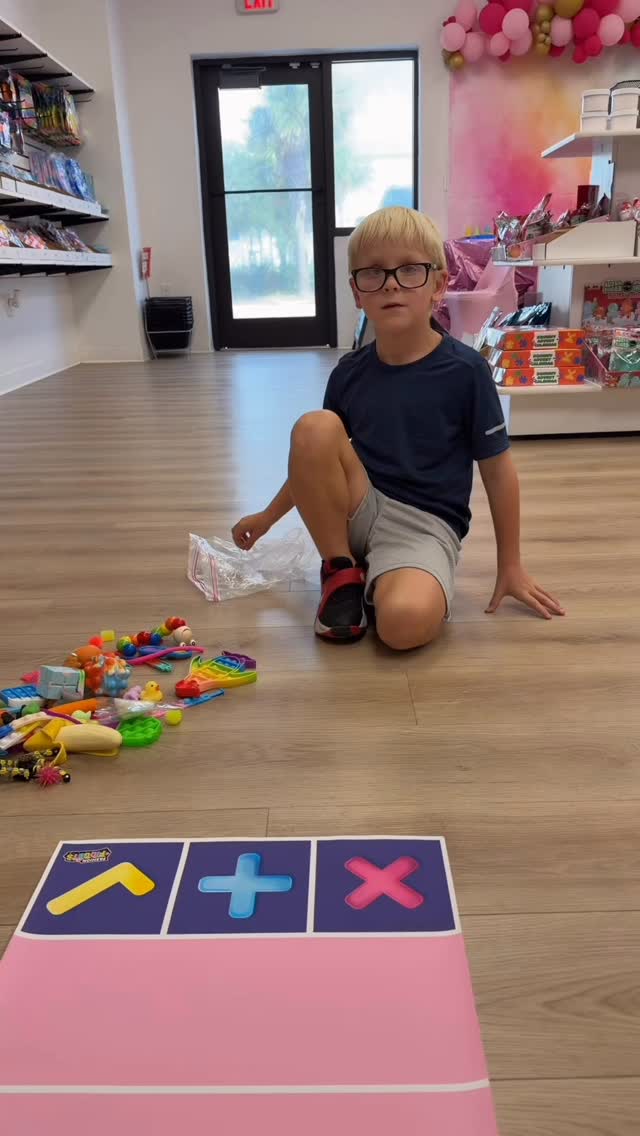 I love real life fidget trading! 👍🏻 Email info@FidgetToysPlus.com to ...