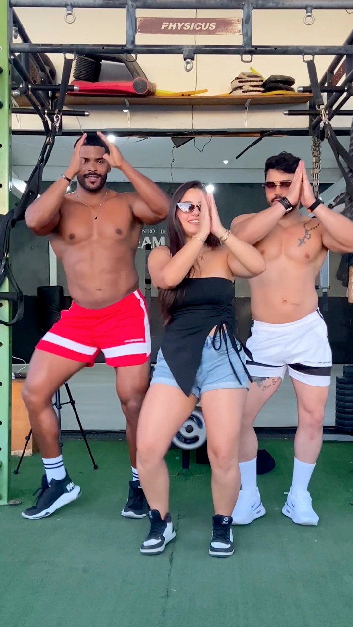 let’s dance 🎵 Aleff Sales Bruna Queiroz Facebook