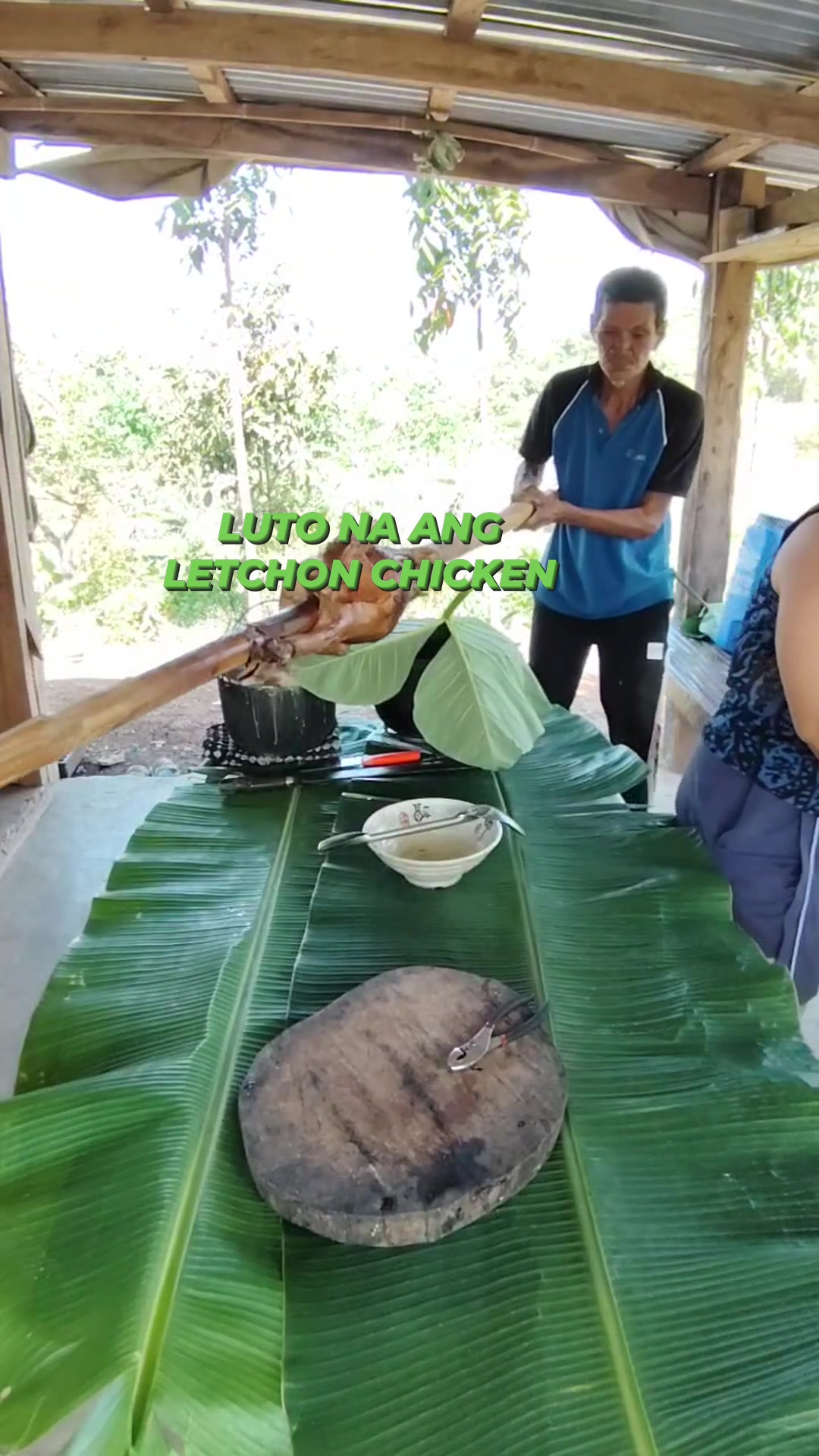 Luto na ang letchon chicken #letchonmanok | Regie Delapeña Soposo ...
