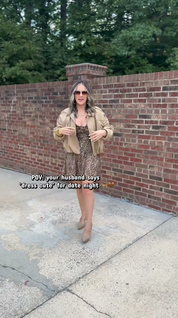 Date night OOTD 🤎🐆 and I’m OBSESSED with this combo. The leopard dress with the brown suede bomber + pointed heels just works. 😮‍💨 Each piece is linked so you can shop the whole look! ✨ #datenightootd 