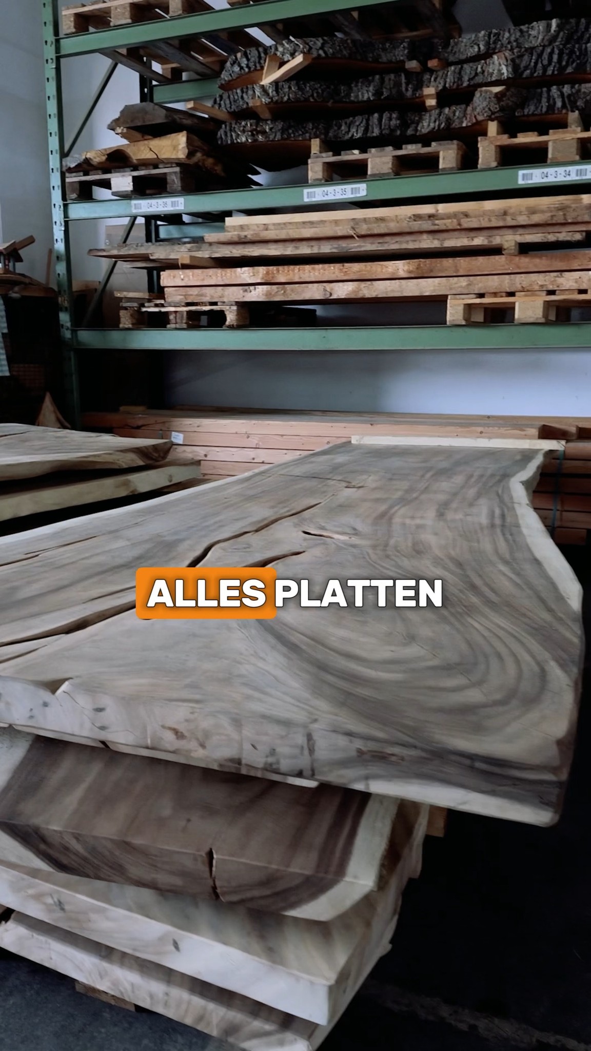 Noch mehr Suarholz – noch mehr Möglichkeiten, Jetzt zeigen wir Euch weitere besondere Suar-Tischplatten und was sich daraus alles machen lässt., Ob Größe, Tischgestell oder Kombination – Euren Tisch