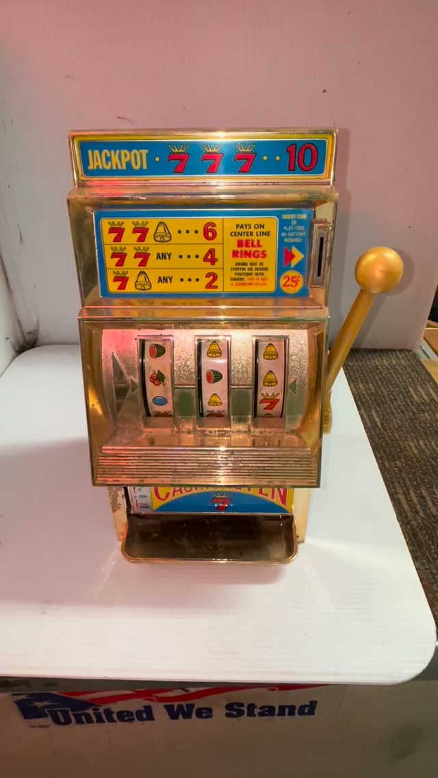 Take a look at this vintage Waco “Casino Seven” toy slot machine