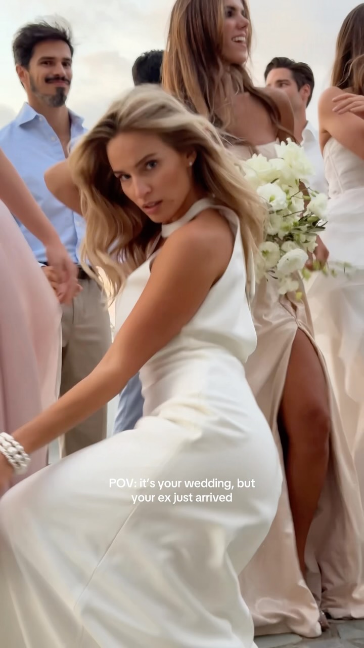 millanova bridesmaid dresses Okay…what would you do? 😁, #MillaNova #wedding #party #bride #funny | Size (US):L