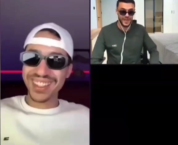 أكبر دليل أنو التجوبير عمرو ما كان فقر و إلا ريف و إلا تحكي ڨ و ق أنا و ...